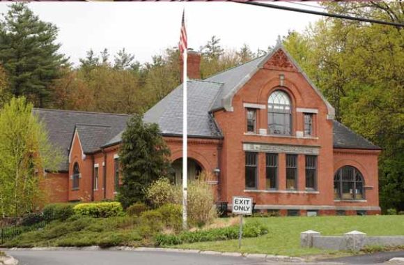 Carlisle MA Gleason Public Library