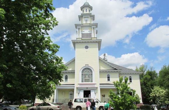 Dracut MA Historic Old Yellow Meeting House